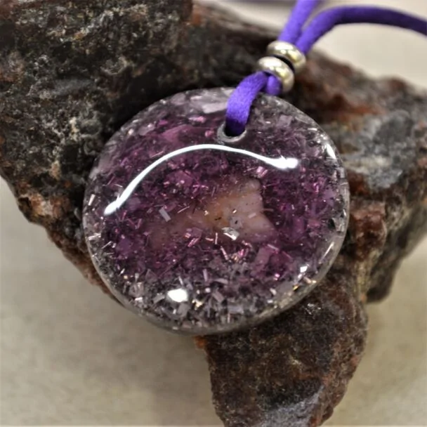 Orgonite pendant purple