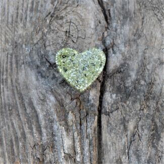 Heart orgonite for pocket -Green 1